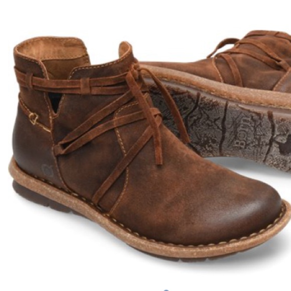 NWT Born Tarklin Bootie in Glazed Ginger, Sz 9M